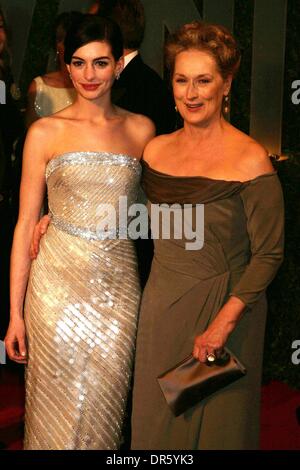 Anne Hathaway And Meryl Streep Arriving At The Vanity Fair Oscar Party At  Sunset Towers In Los Angeles Photo Print, Anne Hathaway Meryl Streep  Oscars