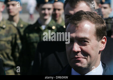 Apr 22, 2009 - Ryazan, Russia - President of Russia DMITRY MEDVEDEV smiles while standing in front of male and female paratrooper academy cadets during a visit to Ryazan paratrooper military academy. (Credit Image: © PhotoXpress/ZUMA Press) Stock Photo