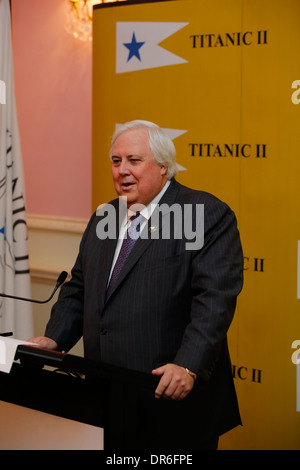 Press conference outlining his plans to build a replica Titanic at the Ritz Hotel in London Stock Photo