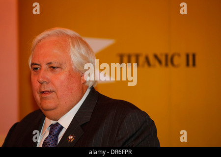 Press conference outlining his plans to build a replica Titanic at the Ritz Hotel in London Stock Photo