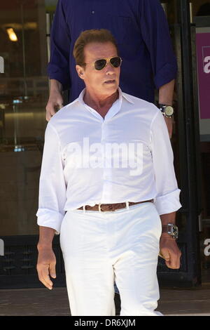 Arnold Schwarzenegger is seen after having lunch at Barneys New York  Los Angeles, California - 26.06.12 Stock Photo