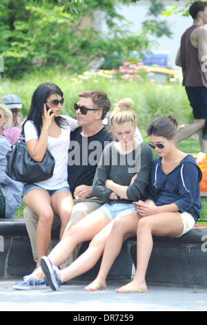 Alec Baldwin, Ireland Baldwin, Hilaria Thomas Alec Baldwin and his family take a stroll in downtown Manhattan on the day after his wedding New York City, USA - 01.07.12 Stock Photo