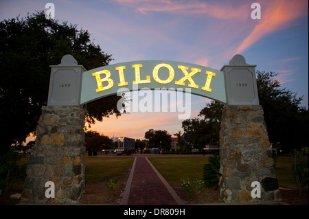 USA Mississippi MS Biloxi welcome sign at the entrance to Kings Daughters Memorial Park on the Gulf Coast Stock Photo