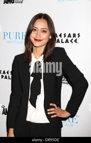 Dia Frampton Rising star Dia Frampton of 'The Voice' takes over Pure
