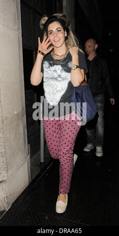 Marina Diamandis aka Marina and the Diamonds, arrives at the BBC Radio 1 studios for a brief interview, leaving 30 minutes later. Marina was not dressed for the cold, wet weather, despite complaining on her twitter account that it was like 'December outside'. London, England - 02.07.12 Stock Photo