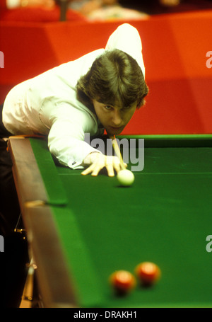 Canadian Kirk Stevens at The Embassy World Snooker Tournament, Crucible Theatre Sheffield in the early 1980’s Stock Photo