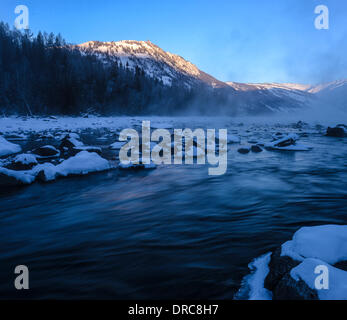 Kanas. 23rd Jan, 2014. Photo taken on Jan. 23, 2014 shows the winter scenery in Kanas, Altay Prefecture, northwest China's Xinjiang Uygur Autonomous Region. © Shen Qiao/Xinhua/Alamy Live News Stock Photo