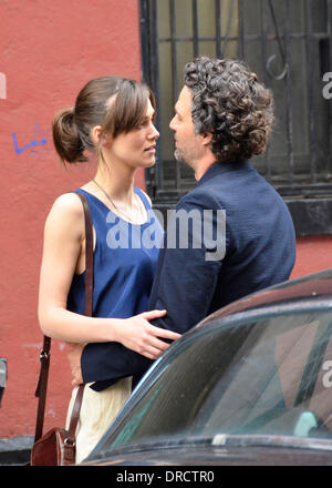Keira Knightley and Mark Ruffalo share a kiss while filming their new