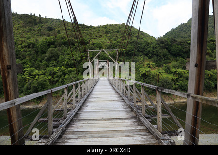 Tauranga Bridge, Waioeka Gorge Scenic Reserve and River, State Highway 2, East Cape Area, North Island, New Zealand Stock Photo