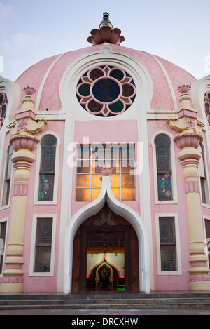 Sathya Sai Baba Super Speciality hospital. Puttaparthi, Andhra Pradesh, India Stock Photo