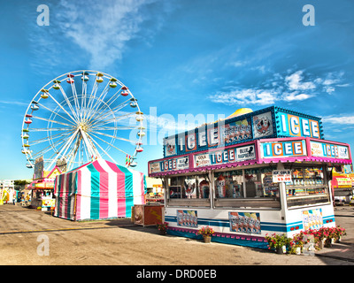 Syracuse, New York, USA. August-26-2013. Midway at the New York State Fair Stock Photo