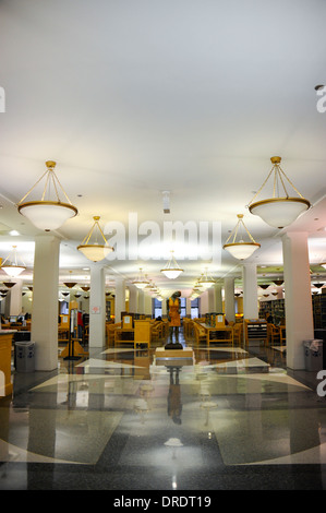 Chicago Public Library's Harold Washington Library Center in downtown Chicago, Illinois Stock Photo