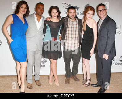 Bellamy Young, Columbus Short, Katie Lowes, Guillermo Diaz, Darby Stanchfield, Josh Malina 2012 TCA Summer Press Tour - Disney ABC Television Group Party held at The Beverly Hilton Hotel Beverly Hills, California - 27.07.12 Stock Photo