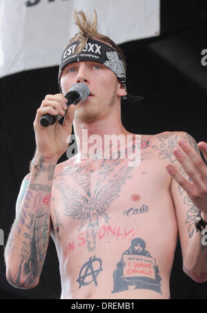 Machine Gun Kelly 2012 Vans Warped Tour at the Cruzan Amphitheatre - Performances West Palm Beach, Florida - 28.07.12 Stock Photo