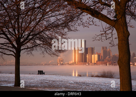 Detroit, Michigan - Downtown Detroit and the icy Detroit River, from Belle Isle, a city park in the middle of the river. Stock Photo