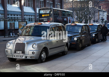 Chorlton Street Bus Station Taxis Hackney Cabs, Private Hire Vehicles for hire  Manchester City Centre, UK, Europe, EU Stock Photo