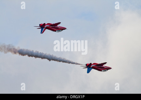 Red Arrows Inverted 2 Red Arrows upside down close formation Stock Photo - Alamy