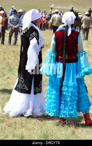 Kyrgyz women wearing national clothes at Song-Kol Lake festival Stock Photo