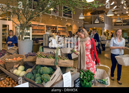 Daylesford Organic Farmshop Gloucestershire, a foodshop,shopping mall and cafe.Often called the Harrod's of the Cotswolds.a UK Stock Photo