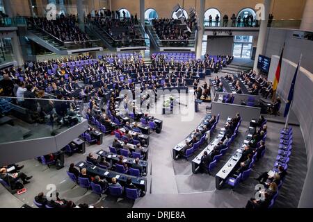 Berlin, Germany. 27th Jan, 2014. Ceremony in the German Parliament in memory of the victims of national socialism. / Picture: ?Greeting by President of the Bundestag Prof. Dr. Norbert Lammert, in Berlin, Germany, on January 27, 2014. Credit:  Reynaldo Paganelli/NurPhoto/ZUMAPRESS.com/Alamy Live News Stock Photo