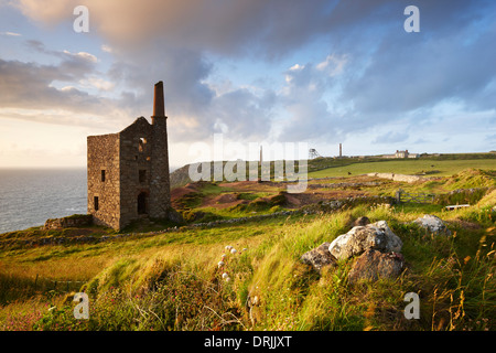 Wheal Owles Engine House, mine workings at Botallack near to St Just Stock Photo