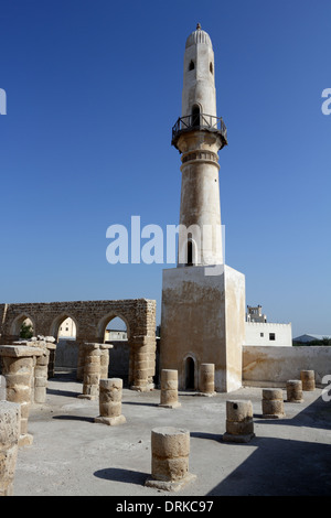 Al Khamis Mosque, the oldest mosque in the Kingdom of  Bahrain Stock Photo