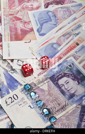 Two fifty pound notes on white background Stock Photo - Alamy