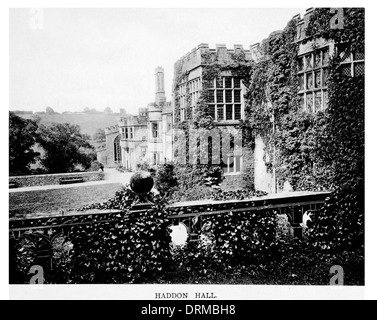 terrace haddon hall gardens stair lawn stone Lord Edward Manners Bakewell Derbyshire  Photographed Circa 1910 Stock Photo