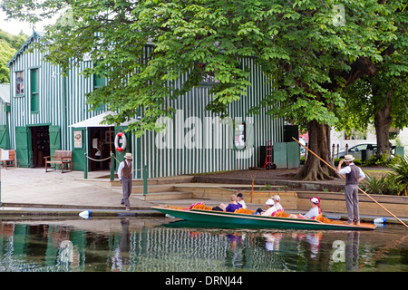 Punt arriving at the Antigua Boat Sheds on the Avon River in Christchurch Stock Photo