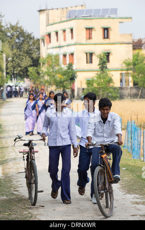 A school powered by solar panels in the Sunderbans, a low lying area of the Ganges Delta in Eastern India, Stock Photo