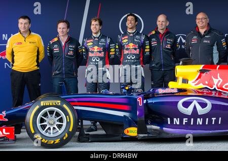 Jerez de la Frontera, Southern Spain. 28th Jan, 2014. The chief designer of Red Bull, British Rob Marshall (R), chief technical director of Red Bull, British Adrian Newey (2.R.), Australian Formula One driver Daniel Ricciardo (3.R.), German Formula One driver Sebastian Vettel (3.L.) und the team principal of Red Bull, British Christian Horner, seen at the launch of the new RB10 for the upcoming Formula One season at the Jerez racetrack in Jerez de la Frontera, Southern Spain, 28 January 2014. Photo: Jens Buettner/dpa/Alamy Live News Stock Photo