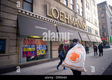 The Loehmann's department store in the Chelsea neighborhood of New York Stock Photo