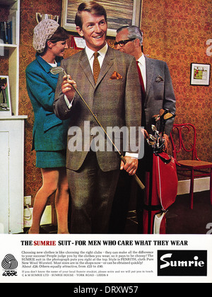 1960s magazine advertisement advertising men's suit in pure new wool by SUMRIE, advert circa 1968 Stock Photo