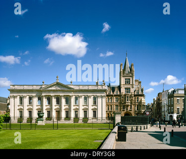 Cambridge University Senate House and Gonville & Caius College Stock Photo