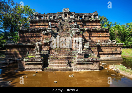 Ancient buddhist khmer temple in Angkor Wat complex Stock Photo