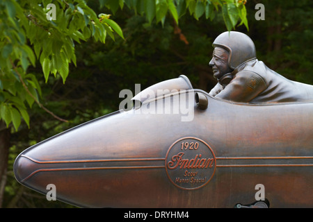 Burt Munro statue by sculptor Roddy McMillan, Queens Park, Invercargill, Southland, South Island, New Zealand Stock Photo