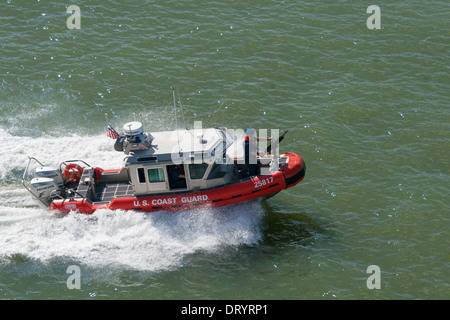 US Coast Guard on drug patrols near Cayman Islands Stock Photo