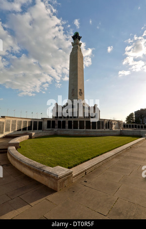 Plymouth, Devon, England: Navy War Memorial on Plymouth Hoe for those lost at sea in both World Wars. Stock Photo