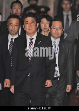 Tokyo, Japan. 5th Feb, 2014. Japan's Prime Minister Shinzo Abe attends an upper house budget committee session at the parliament in Tokyo, Japan on February 5, 2014. Credit:  AFLO/Alamy Live News Stock Photo