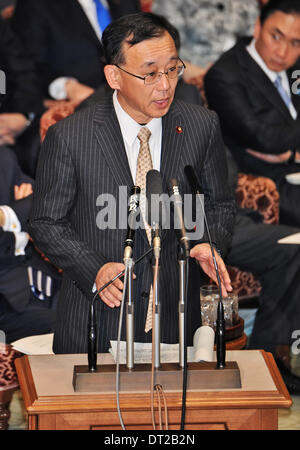 Tokyo, Japan. 5th Feb, 2014. Japan's Ministers of Justice Sadakazu Tanigaki attends an upper house budget committee session at the parliament in Tokyo, Japan on February 5, 2014. Credit:  AFLO/Alamy Live News Stock Photo