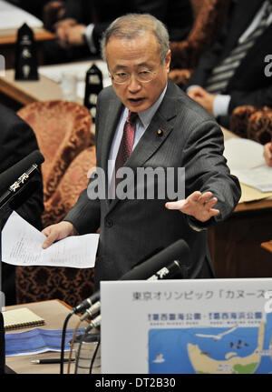 Tokyo, Japan. 5th Feb, 2014. Member of the House of Councilors Yoshifu Arita attends an upper house budget committee session at the parliament in Tokyo, Japan on February 5, 2014. Credit:  AFLO/Alamy Live News Stock Photo