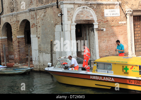 Venezia Emergenza - Ambulance boat in Venice Stock Photo