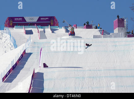 Sochi, Russia. 6th February 2014. 6 Feb 2014, Rosa Khutor, Russia at the Olympic Winter Games Sochi2014. Ladies' snowboard Slopestyle Qualifications in the Rosa Khutor Extreme Park. Credit:  Action Plus Sports Images/Alamy Live News Stock Photo