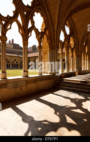 Sunlit cloisters of the Cathédrale de Sainte-Marie, Bayonne, France Stock Photo