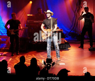 Toronto, Canada. 9th Feb 2014. Canadian Country Music singer Dean Brody performs at Hamilton Place Theatre in Hamilton. (D.Brown/EXImages/Alamy live News) Stock Photo