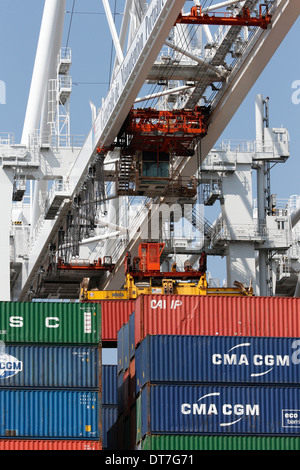 Le Havre Harbour. Container terminal. Unloading a ship. Stock Photo