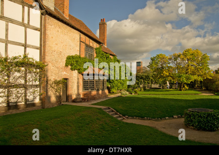 The garden of New Place, Nash's House Stock Photo