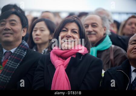 Paris, France. 9th Feb, 2014. Chinese New Year in Paris in the Chinese Area with the presence of Manuel Valls and Anne Hidalgo. © Michael Bunel/NurPhoto/ZUMAPRESS.com/Alamy Live News Stock Photo