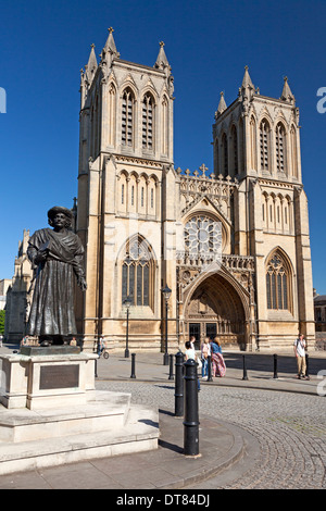 Statue of Rajah Rammohun Roy beside Bristol Cathedral Stock Photo