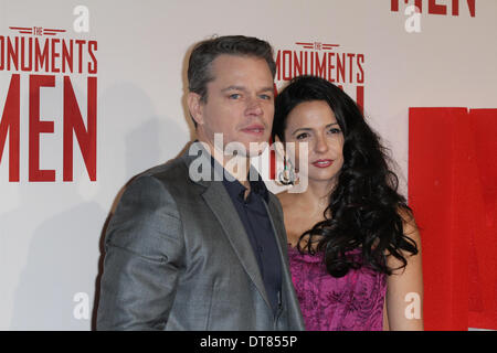 London, UK, 11th February 2014. Matt Damon and Luciana Barroso attend the The Monuments Men film premiere at the Odeon Leicester Square. Credit:  Simon Matthews/Alamy Live News Stock Photo